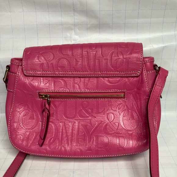 Dooney & Bourke Retro Embossed Pink Safari Crossbody Purse Shoulder Bag - Picture 4 of 16
